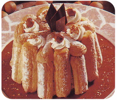 šarlota s lješnjacima