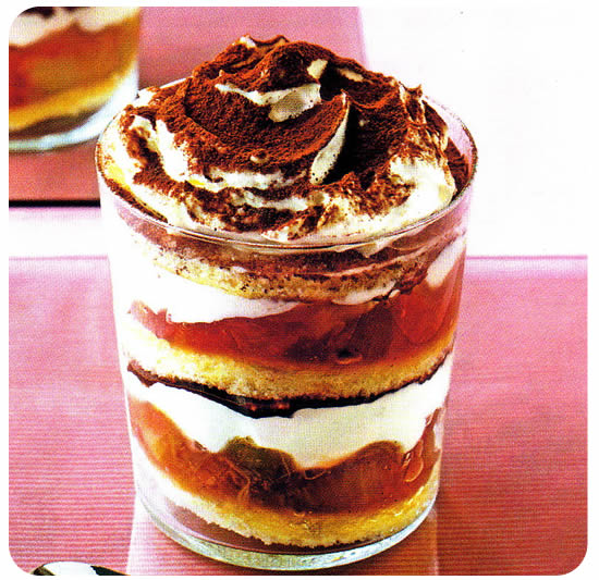 Tiramisu s rabarbarom